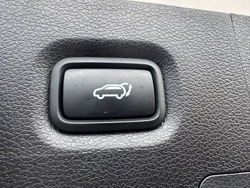 Used 2022 Hyundai Santa Fe XRT AWD/4WD image 11