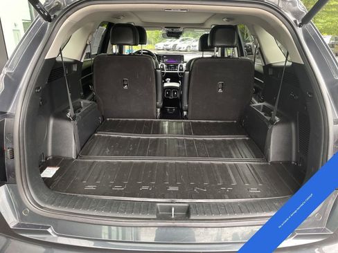 Used 2021 Kia Sorento SX image 6