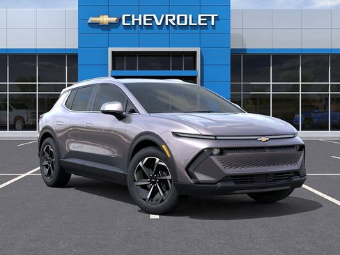 New 2026 Chevrolet Equinox EV LT FWD image 7