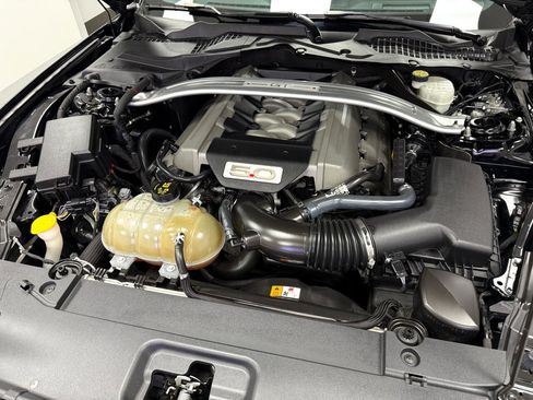 Used 2017 Ford Mustang GT Premium w/ GT Performance Package image 36