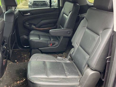 Used 2016 Chevrolet Suburban LTZ image 19