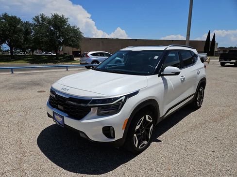 Used 2024 Kia Seltos SX w/ SX Sunroof Package AWD/4WD image 4