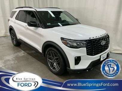 New 2026 Ford Explorer ST w/ Sun And Sound Package