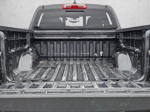 Used 2016 Chevrolet Colorado LT w/ Luxury Package, Chrome AWD/4WD image 6