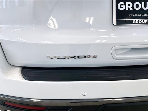 Used 2022 GMC Yukon AT4 AWD/4WD image 30