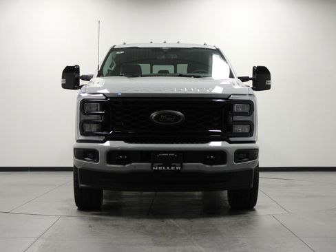 New 2026 Ford F350 Lariat AWD/4WD image 9