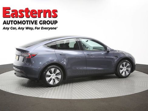 Used 2021 Tesla Model Y Long Range AWD/4WD image 36