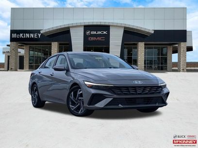 Used 2025 Hyundai Elantra Limited