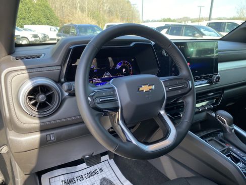 Used 2026 Chevrolet Colorado LT image 17
