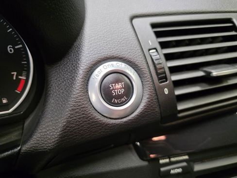 Used 2009 BMW 128i Coupe image 23