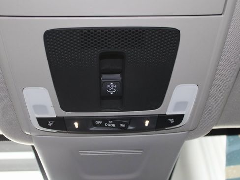 Used 2023 Honda CR-V EX image 35