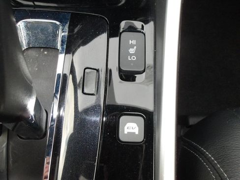 Used 2017 Honda Accord EX-L image 19