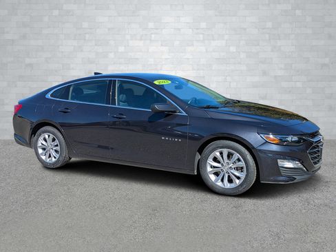 Used 2023 Chevrolet Malibu LT image 1