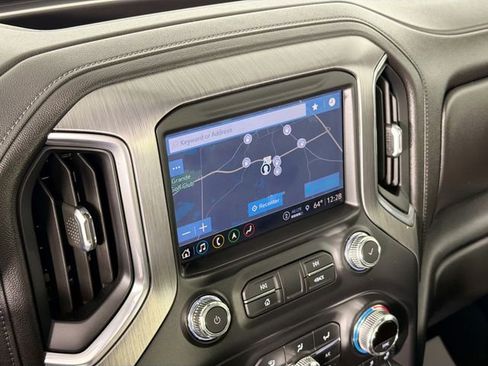 Used 2021 GMC Sierra 3500 Denali w/ Denali Ultimate Package image 14