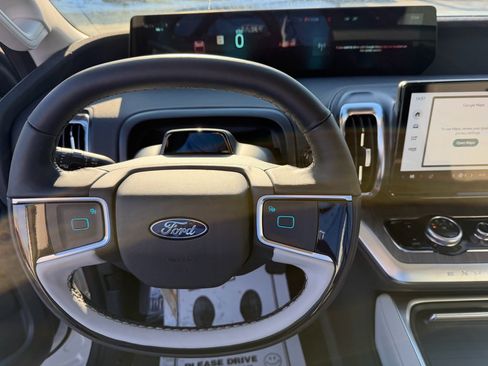 New 2025 Ford Expedition Max Platinum w/ Platinum Ultimate Package image 13