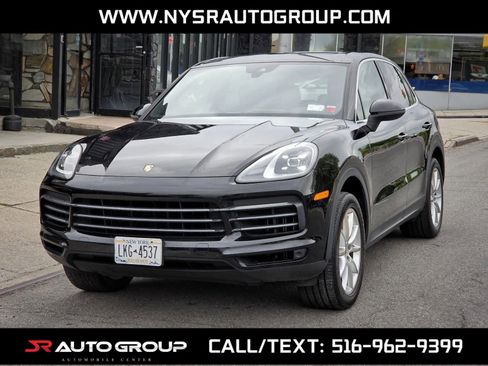 Used 2019 Porsche Cayenne AWD/4WD image 1