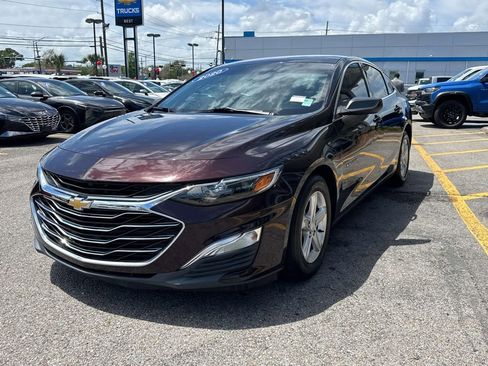 Used 2020 Chevrolet Malibu LS w/ LPO, Convenience Package 1 FWD image 4