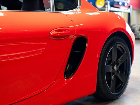 Used 2016 Porsche Cayman image 49