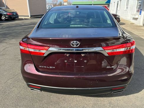 Used 2015 Toyota Avalon XLE Premium FWD image 23