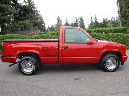 Used 1993 Chevrolet Silverado 1500 2WD Regular Cab image 11
