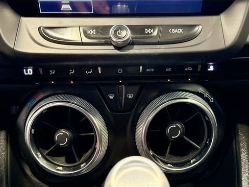 Used 2021 Chevrolet Camaro LT w/ RS Package image 14