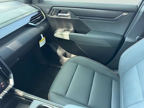 New 2026 GMC Acadia AT4 AWD/4WD image 21