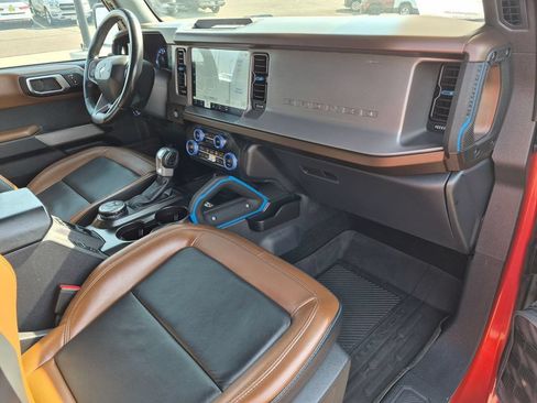 Used 2023 Ford Bronco Outer Banks AWD/4WD image 23
