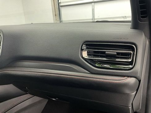 Used 2023 Dodge Durango GT image 12