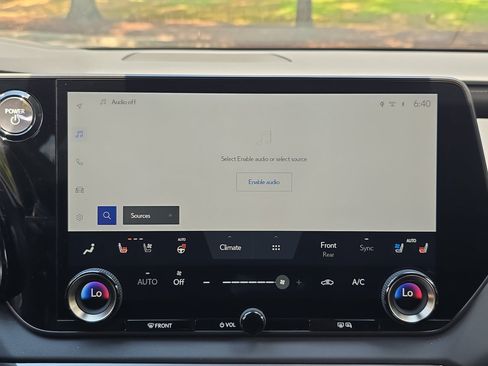 Used 2023 Lexus RX 350 w/ Cold Area Package AWD/4WD image 21