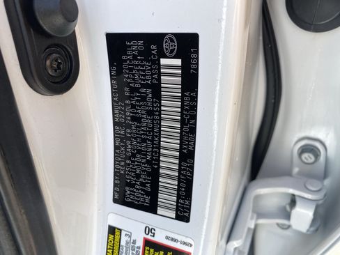 Used 2022 Toyota Camry LE FWD image 30