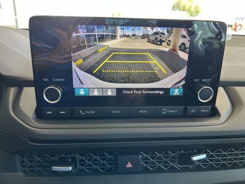 Used 2025 Honda Accord SE image 13