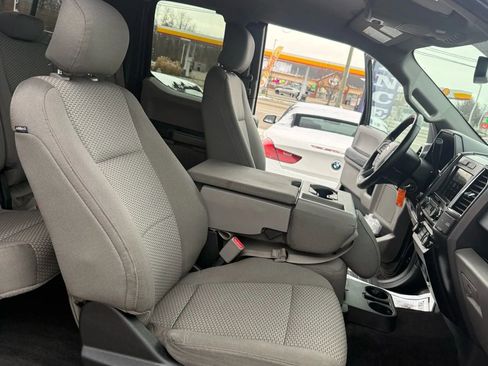 Used 2017 Ford F150 XLT w/ Equipment Group 302A Luxury image 22