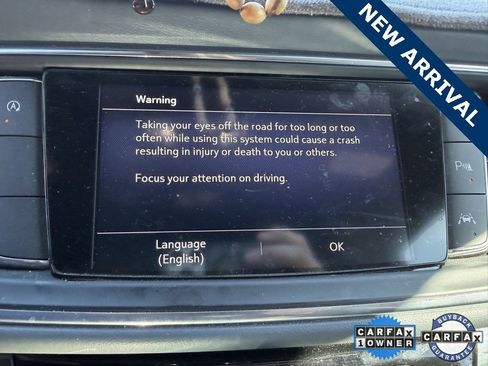 Used 2023 Buick Enclave Essence w/ Sport Touring Edition image 8