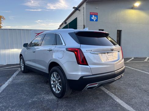 Used 2020 Cadillac XT5 Premium Luxury image 3