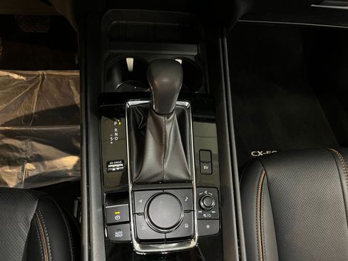 Used 2025 MAZDA CX-50 2.5 Hybrid w/ Premium Plus Pkg image 43