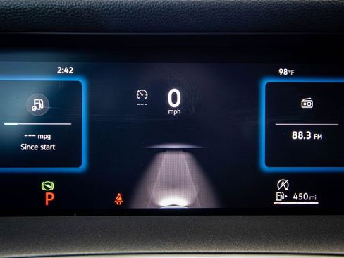 Certified 2025 Volkswagen Tiguan S FWD image 39