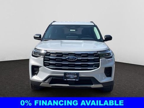 New 2025 Ford Explorer Active image 8