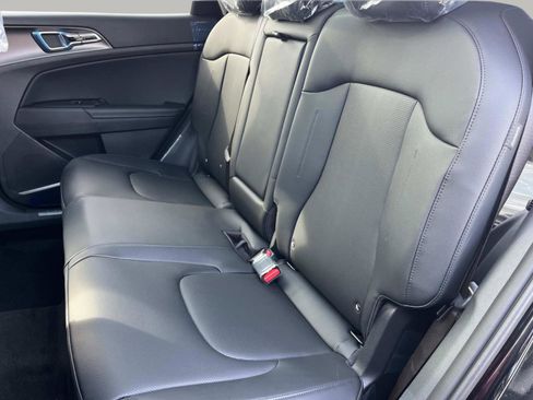 New 2026 Kia Sportage EX image 17