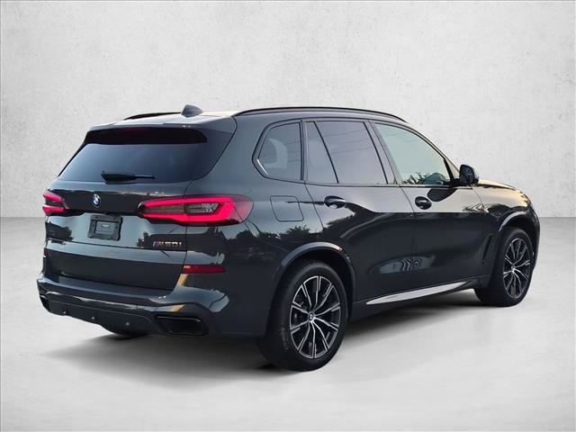 Used 2021 BMW X5 M50i w/ Premium Package AWD/4WD image 5