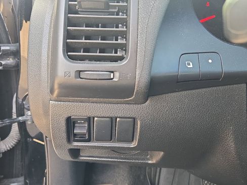 Used 2009 Nissan Altima 2.5 S FWD image 13