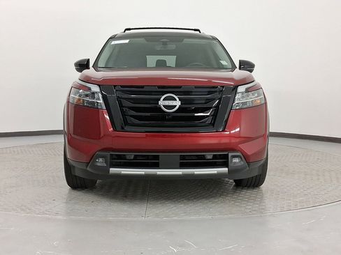 Used 2024 Nissan Pathfinder SL w/ SL Premium Package image 6