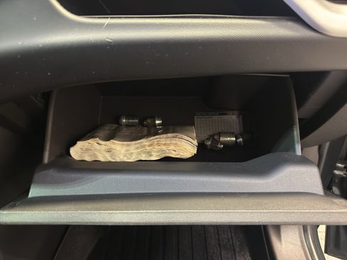 Used 2018 GMC Terrain SLE w/ Driver Convenience Package image 23