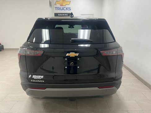 Used 2025 Chevrolet Equinox LT FWD image 22