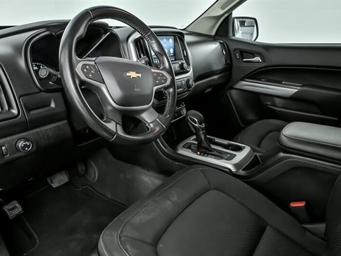 Used 2022 Chevrolet Colorado LT image 16