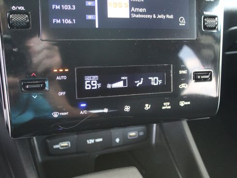 Used 2024 Hyundai Tucson SEL FWD image 36