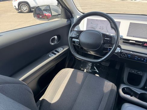 Used 2024 Hyundai Ioniq 5 SEL RWD image 18
