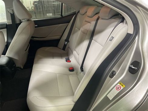 Used 2015 Lexus IS 250 image 23