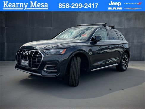 Used 2021 Audi Q5 2.0T Premium w/ Convenience Package image 1