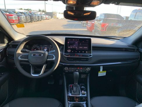 New 2026 Jeep Compass Limited AWD/4WD image 14