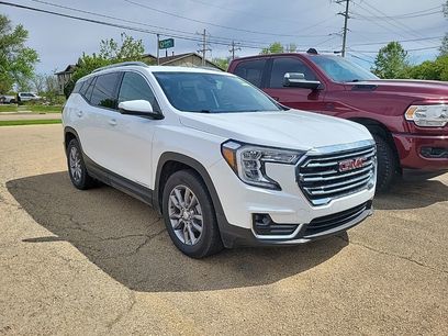 Used 2023 GMC Terrain SLT